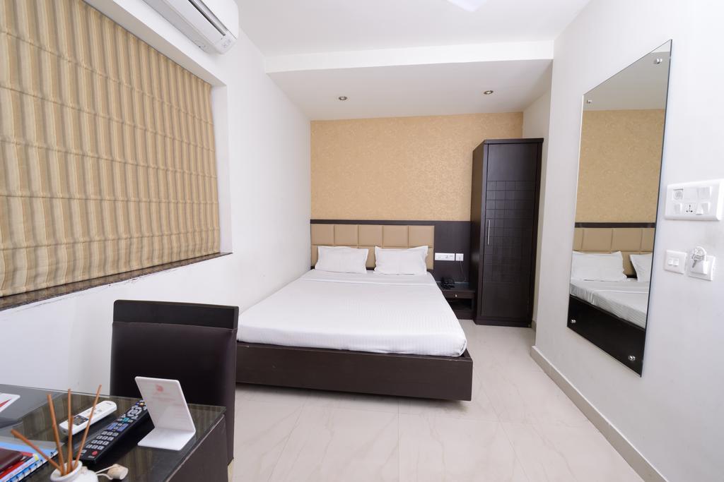 Golden Apple Boutique Hotel Kolkata Bagian luar foto