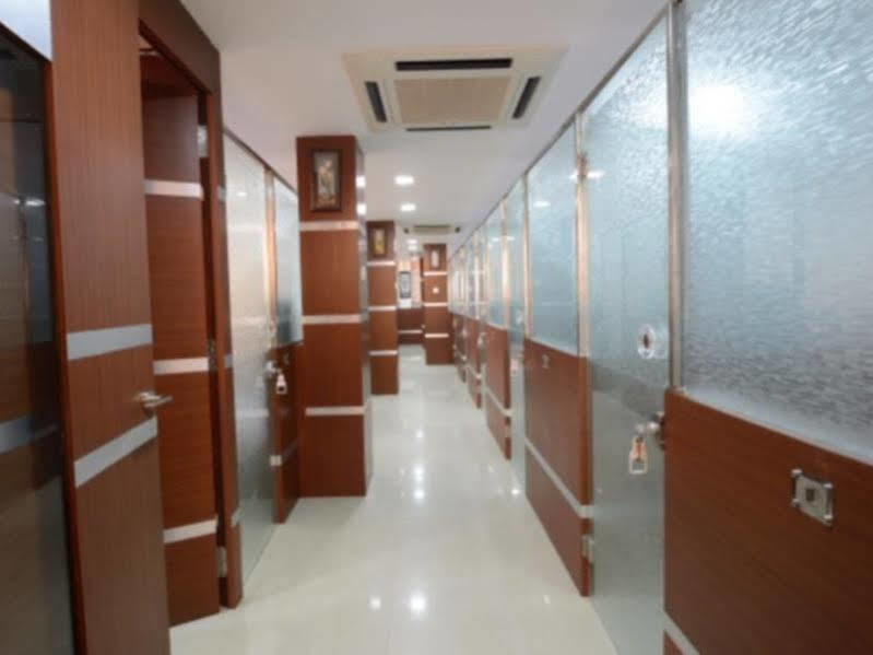 Golden Apple Boutique Hotel Kolkata Bagian luar foto